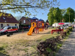 Tag der offenen Tür und Maibaumfest 2024