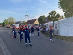Tag der offenen Tür und Maibaumfest 2024